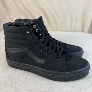 high top skateboard shoes